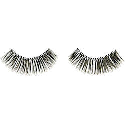 Clothing: Luscious lashes