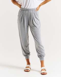 Womenswear: Betty Basics Paris Pants BB508 s24 - Grey Marle