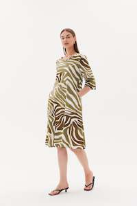 Tirelli Scoop Neck Pocket Dress 23D3211 - Monstera Print