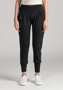 Womenswear: Untouched World Slouchy zip pant 6745 - Graphite