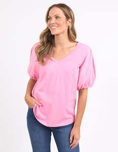 Womenswear: Elm Joy S/S Tee 81x4316 - Strawberry Pink