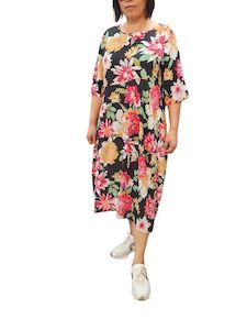 Womenswear: Glam Cotton Dress 2415 - 6 Black/Multi Floral