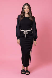 Womenswear: Charlo Mattie Sweater Skirt Black CH482C