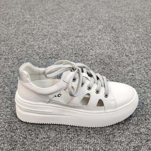 Gelato Newark Platform Sneakers - White