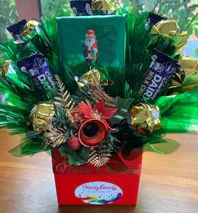 Xmas treasures bouquet