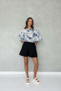 Womenswear: Puff Sleeve Shirt