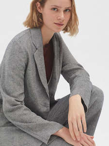 Womenswear: Long Linen Blazer