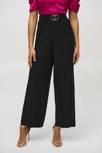 Womenswear: 244169 Pleated Buckle Trouser