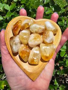 Tumbled Stones: Citrine Medium Tumbled Stone