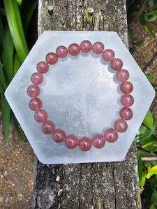 Strawberry Quartz | Round Bead Bracelet