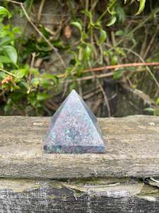 Pyramids: Ruby & Kyanite Pyramid B