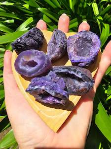 Geode Caves: Agate Geode | Cave Purple Medium