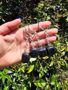 Keyrings: Black Onyx Tumbled Stone Keyring