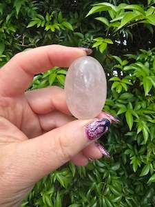 Palmstones: Rose Quartz Palm Stone A