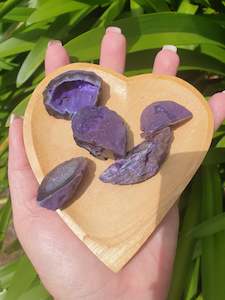 Geode Caves: Agate Geode | Cave Purple Small