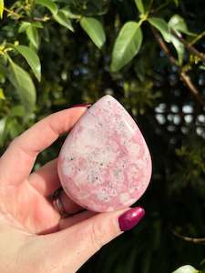 Flat Bases Freeforms: Peruvian Rhodonite Flame B