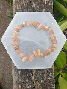 Peach Moonstone Crystal Chip Bracelet