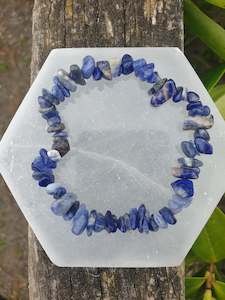 Sodalite Crystal Chip Bracelet 