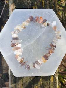 Botswana Agate Crystal Chip Bracelet