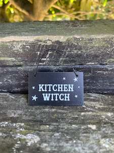 Miscellaneous: Kitchen Witch Mini Sign