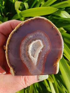 Geode Caves: Brown Agate Geode A