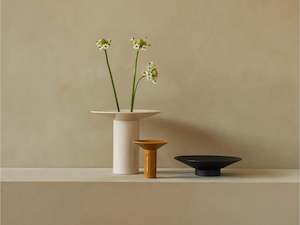 Furniture: Hana vase