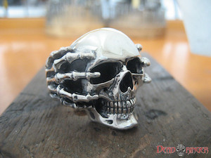 Jewellery manufacturing: Deathgrip Skull Ring deadringerjewelry