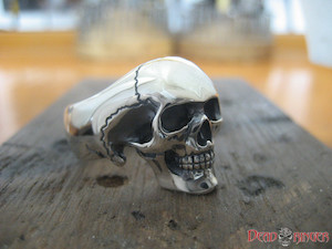 Jewellery manufacturing: Classic Minima Skull Ring deadringerjewelry