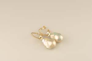 Signature Pearl Charms - Grande