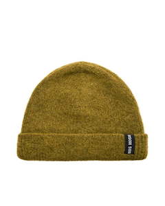 Womenswear: Thora Knit Hat