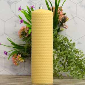 65 mm Hand-Rolled Beeswax Pillar Candles