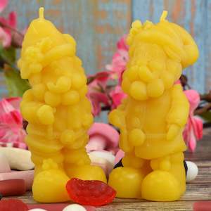 Pure Beeswax Candles All: Kris Kringle Beeswax Candles