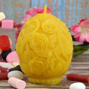 Ovation beeswax candle