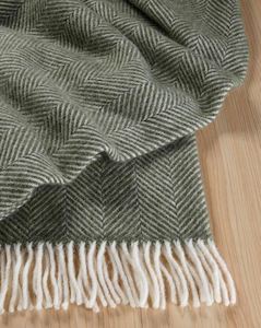 Magnus Throw – Olive