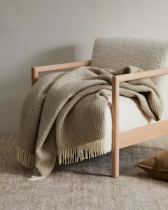 Breckon Throw – Hazel