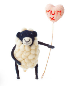 Sheep with Mum Heart Balloon