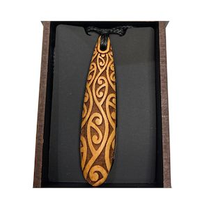 Gift: Heartwood Range - Boxed Long Pendant