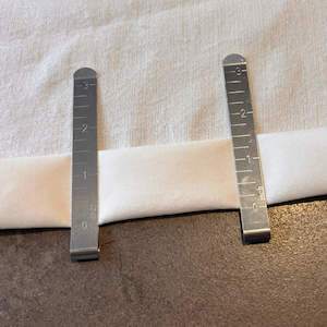 Fashion design: Metal Hem Clips - 4 pack