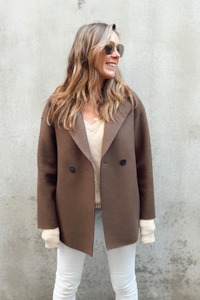 Harris Wharf London: Dropped Shoulder Double Breasted Jacket Teddy Brown