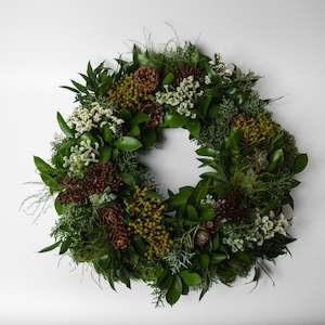 Flower: Christmas Foliage Wreath