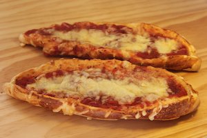 Bakery and hot bread: Pizzastick