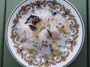 Gifty Things: Goddess Bath Salts