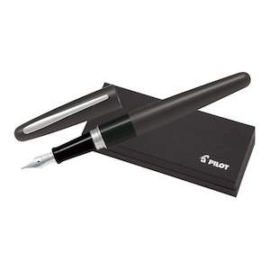 Pilot MR1 Fountain Pen Fine Tip - Black Barrel