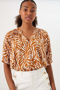 Clothing: GARCIA - SS Shirt Roasted Pecan