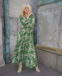 Clothing: LOLLYS LAUNDRY - Nee Maxi Dress Green