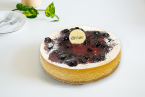 Baked Blueberry Dream Cheesecake