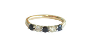 Beautiful 9ct Sapphire & Diamond eternity Ring