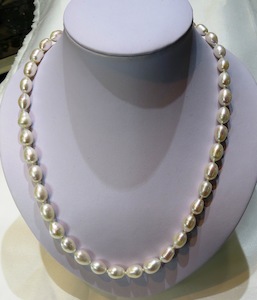 Pearl Necklace 55cm drop