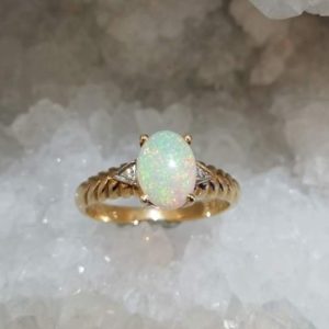 Opal & Diamond Ring 9ct Gold