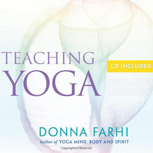 Books - Donna Farhi: Teaching Yoga – Paperback (UK) 